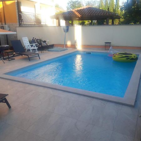 Apartments Residence V Poreč Zewnętrze zdjęcie