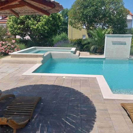Apartments Residence V Poreč Zewnętrze zdjęcie